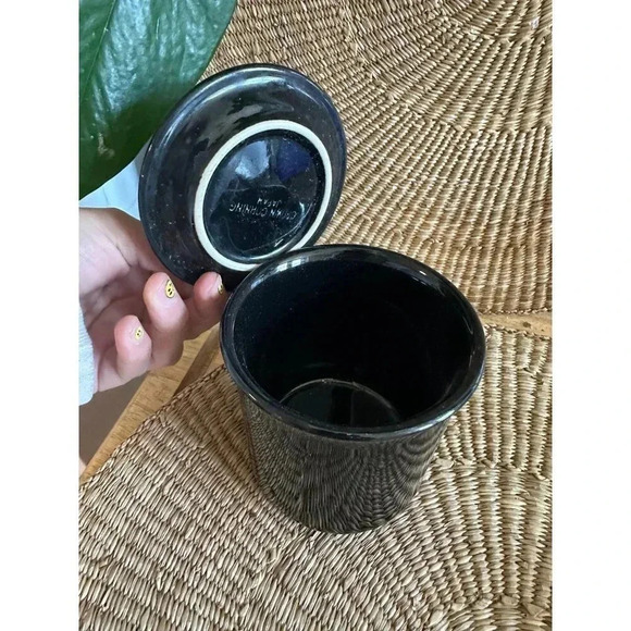 Crown Corning Japan Black jar with lid - Picture 5 of 8